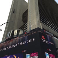 Foto diambil di New York Marriott Marquis oleh Staggalicious pada 5/20/2015