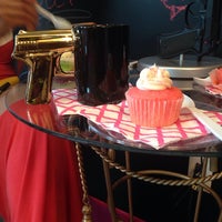Photo taken at Cupcake Mafia Boutique &amp;amp; Bakery by Olivia C. on 8/5/2014
