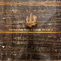 Photo taken at The Signature Room at the 95th by Ron 🦦 on 8/8/2023