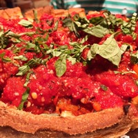7/11/2015 tarihinde Eli Y.ziyaretçi tarafından Pi Pizzeria'de çekilen fotoğraf