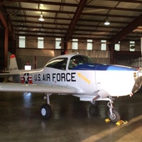 4/10/2016にJoshua W.がCommemorative Air Force Airpower Museum (CAF)で撮った写真