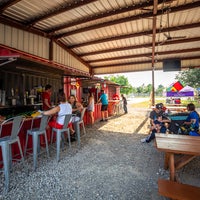 8/16/2018 tarihinde Rosehill Beer Gardenziyaretçi tarafından Rosehill Beer Garden'de çekilen fotoğraf