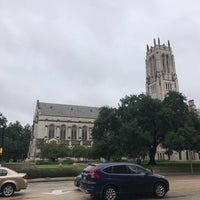 Photo taken at St. Paul&amp;#39;s United Methodist Church by Ying G. on 9/14/2018