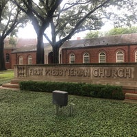 Photo taken at First Presbyterian Church of Houston by Ying G. on 9/14/2018