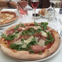 Photo taken at Pizza, Pasta e Basta! by Beatta E. on 9/3/2016