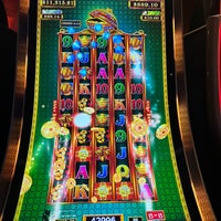 รูปภาพถ่ายที่ Lumiere Place Casino &amp;amp; Hotel โดย Babs . เมื่อ 5/18/2023