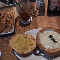 Photo taken at BJ&amp;#39;s Restaurant &amp;amp; Brewhouse by Ying D. on 9/17/2018