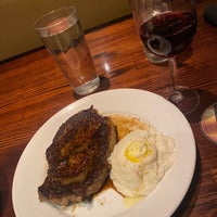 Photo taken at LongHorn Steakhouse by Veronika M. on 5/2/2022