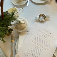 11/17/2023 tarihinde Emziyaretçi tarafından Afternoon Tea At The Chesterfield Mayfair Hotel'de çekilen fotoğraf
