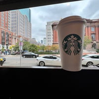 Photo taken at Starbucks by David ⚡. on 10/29/2021