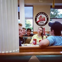 Photo taken at Leo&amp;#39;s Coney Island by kensingt0n on 8/13/2014