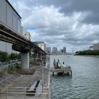 Photo taken at 勝島橋 by Ken M. on 8/18/2021