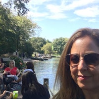 Photo taken at The Kerbs Boathouse by Ines G. on 9/21/2019