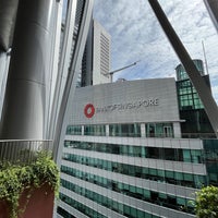 Photo taken at Bank of Singapore by hachigo on 11/4/2022