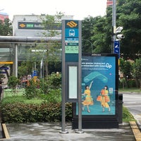 Photo taken at Redhill MRT Station (EW18) by Wenyi C. on 2/2/2020