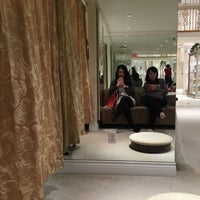 Lisa s Bridal Salon Loja Feminina em Downtown New Westminster