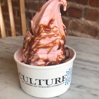 Das Foto wurde bei Culture: An American Yogurt Company von Peggy am 6/1/2019 aufgenommen
