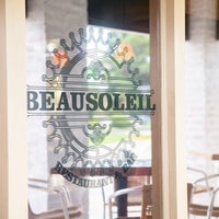 8/30/2018 tarihinde Beausoleil Restaurant &amp;amp; Barziyaretçi tarafından Beausoleil Restaurant &amp;amp; Bar'de çekilen fotoğraf