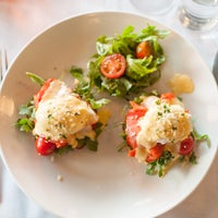 7/30/2018 tarihinde Georges French Bistroziyaretçi tarafından Georges French Bistro'de çekilen fotoğraf