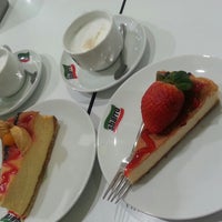 Photo taken at Sbarro by Nargiz G. on 1/5/2014