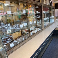 Photo taken at Margie&amp;#39;s Candies by Jasmeve D. on 8/3/2021