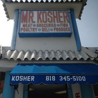 Photo taken at Mr Kosher by Alon G. on 3/19/2013