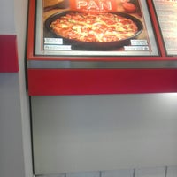 Photo taken at Domino&amp;#39;s Pizza by &amp;#39;DellaLee G. on 6/7/2013
