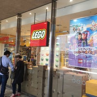 Photo taken at LEGO Store by Daisuke O. on 6/3/2017