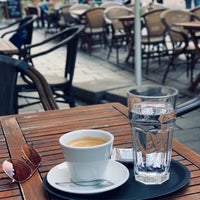 Foto scattata a LINOS Bistro &amp;amp; Coffee shop da Muhannad✨ il 8/15/2019