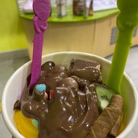 Photo taken at Menchie&amp;#39;s by Nouf on 7/25/2020