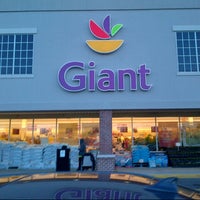 Photo taken at Giant Food by Sope P. on 3/22/2013