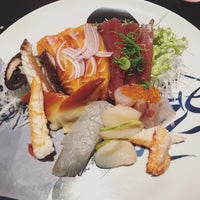 Foto diambil di Noh Sushi &amp; Ramen oleh Alexander K. pada 9/28/2019