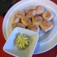 Photo prise au Pizzeria Casa Mia par Juka P. le4/28/2013