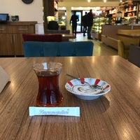 Photo taken at Bayramoğlu Pasta&amp;amp;Cafe by Fırat G. on 12/18/2017