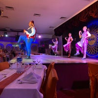 Foto tirada no(a) Gar Musichall | TURKISH DINNER SHOW por Sonya K. em 6/29/2019