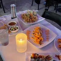 Foto scattata a Sushiya on Sunset da ABDULAZIZ il 7/9/2023