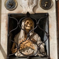 Photo taken at Basilica di Santa Maria del Popolo by E. Ceren on 4/17/2023