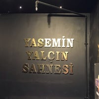 Photo taken at Sahne 74 - Yasemin Yalçın Sahnesi by Şeydaö. on 3/7/2020