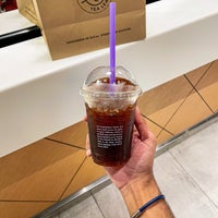 Photo taken at The Coffee Bean &amp;amp; Tea Leaf by - فيصل on 12/1/2022