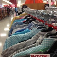 T.J. Maxx - Gran tienda en San Ysidro