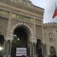 istanbul universitesi hukuk fakultesi amfi 7 college classroom