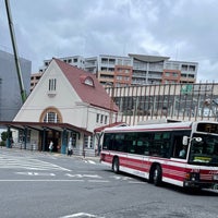 Photo taken at 立川バス 国立駅南口 6番のりば by Anita Kazuki M. on 9/23/2023