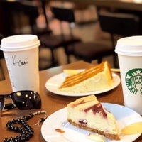 Photo taken at Starbucks by Kani K. on 9/11/2019