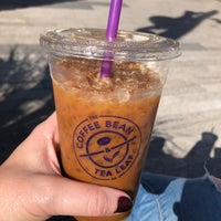Photo taken at The Coffee Bean &amp;amp; Tea Leaf by Pixie S. on 11/14/2019