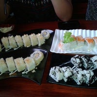Photo taken at Sunobe (sushi, ramen, bento) by peppyika s. on 5/28/2013