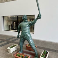 岩鬼正美の像 ドカベン Outdoor Sculpture In 中央区