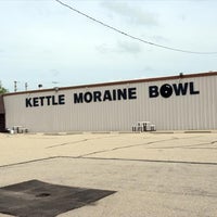 Foto tirada no(a) Kettle Moraine Bowl por Kettle Moraine Bowl em 9/7/2018