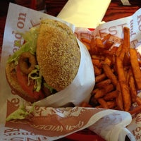 Photo taken at Red Robin Gourmet Burgers and Brews by Aaron W. on 3/22/2013
