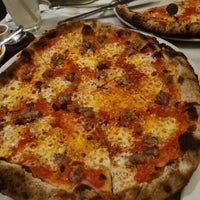 Photo prise au Razza Pizza Artiginale par Joseph G. le12/29/2023
