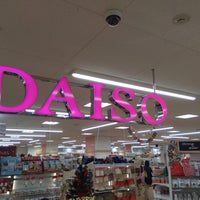 Photo taken at Daiso by ほんよわ on 11/20/2021